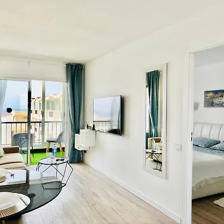 Paulmarie In Americas *