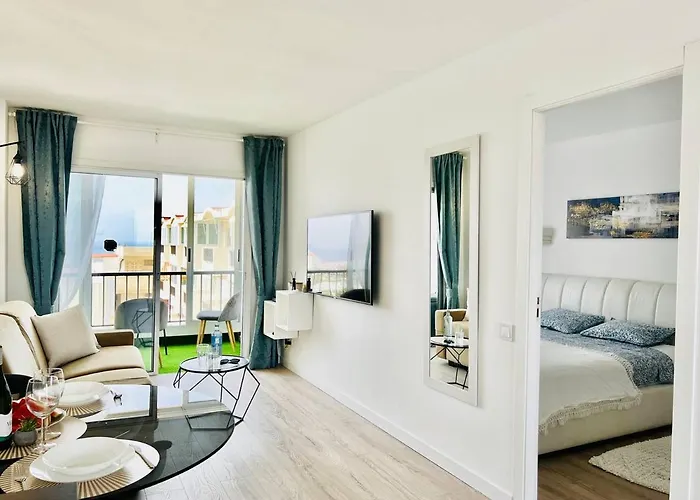 Paulmarie In Americas *